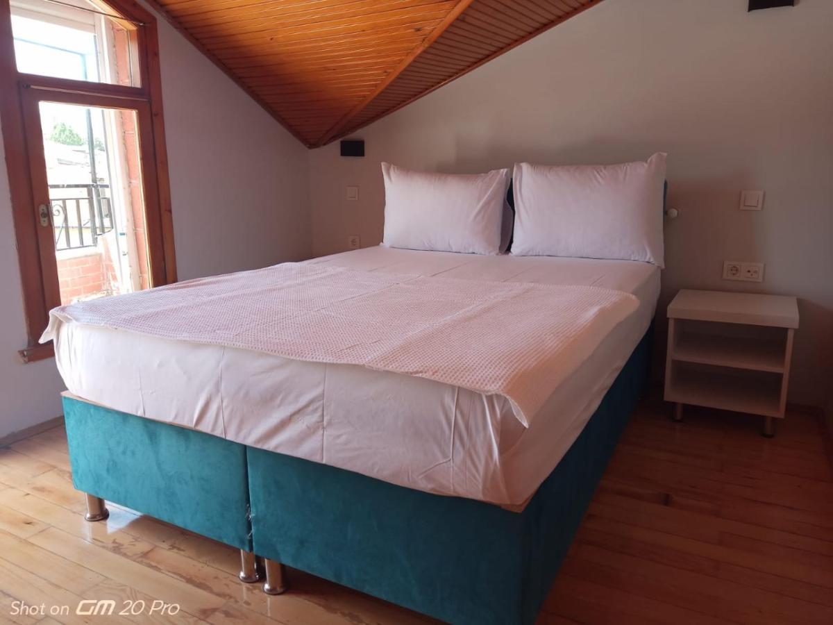 Buyukada Cinar Hotel (Adults Only) Adalar Exteriör bild
