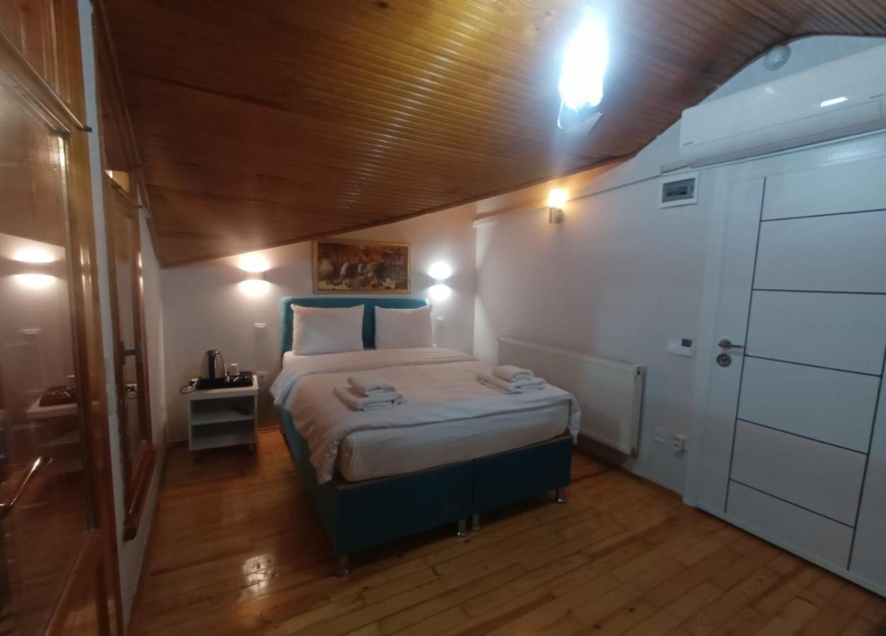 Buyukada Cinar Hotel (Adults Only) Adalar Exteriör bild