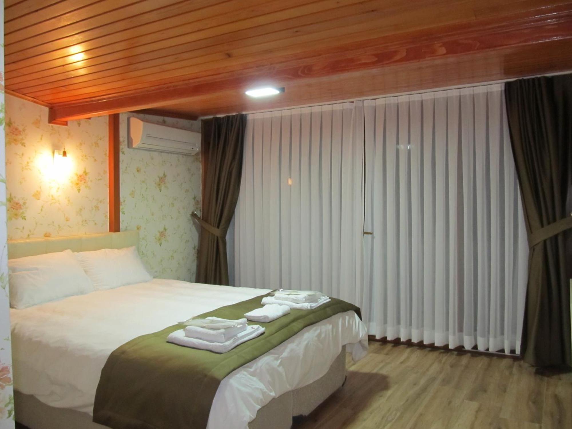 Buyukada Cinar Hotel (Adults Only) Adalar Rum bild